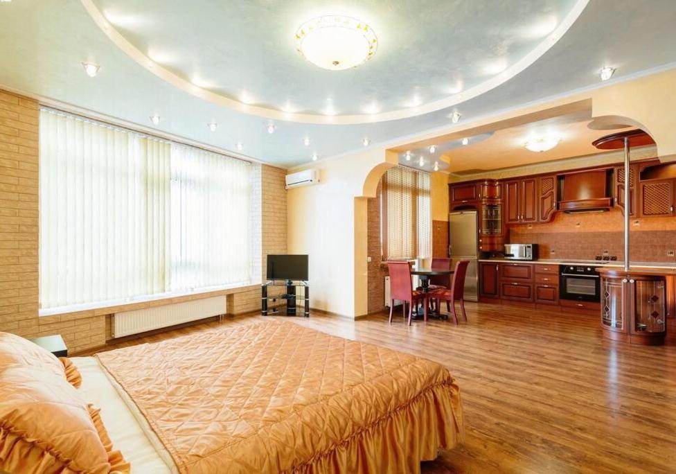 Vip Апартаменти З Видом На Озеро Kiev Esterno foto